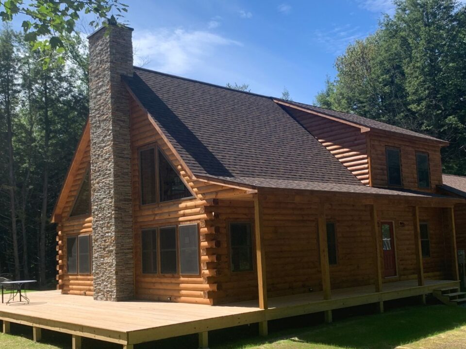 Benefits of Working with a Custom Home Builder Hero
